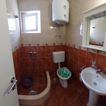 Appartement Vuko I Magdalena Midzor à Petrovac Extérieur photo